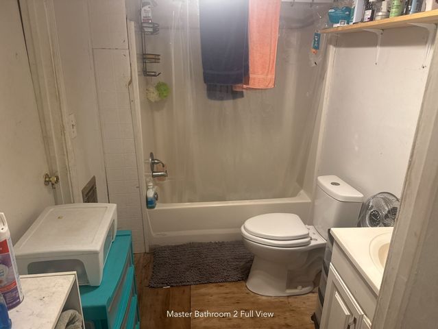 1047 Perry Switch Rd, Jackson, TN 38301