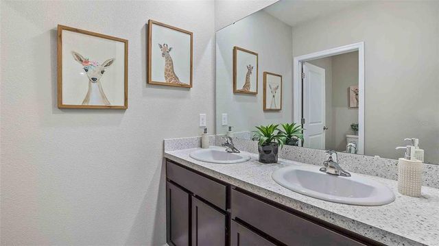 35670 LOCKMAN WAY, Zephyrhills, FL 33541