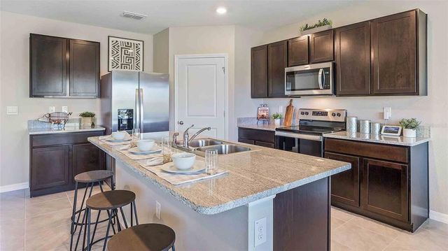 35670 LOCKMAN WAY, Zephyrhills, FL 33541
