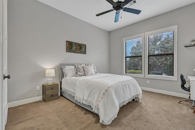 1821 Avery Lane, Friendswood, TX 77546