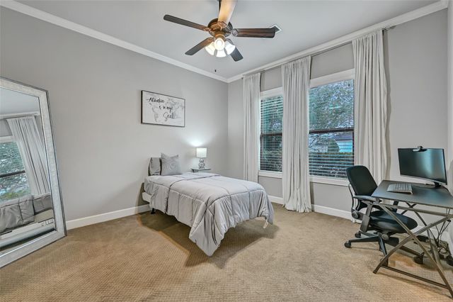 1821 Avery Lane, Friendswood, TX 77546