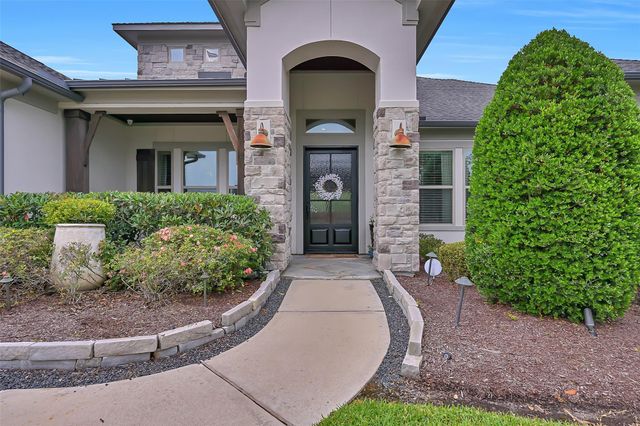 1821 Avery Lane, Friendswood, TX 77546