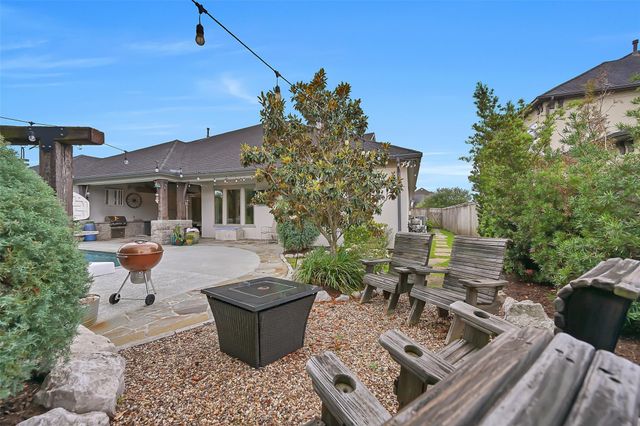 1821 Avery Lane, Friendswood, TX 77546