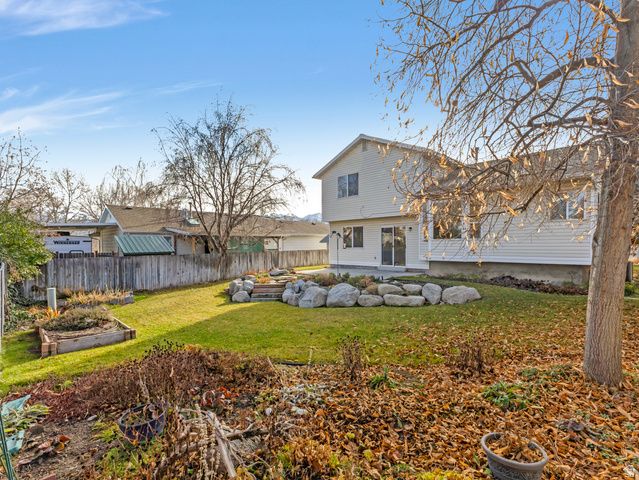 1248 W EDGEBERRY DR, Murray, UT 84123