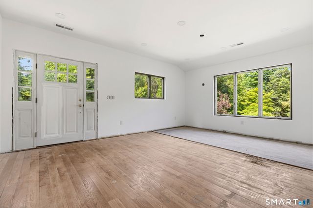 13 Windaway Road, Bethel, CT 06801