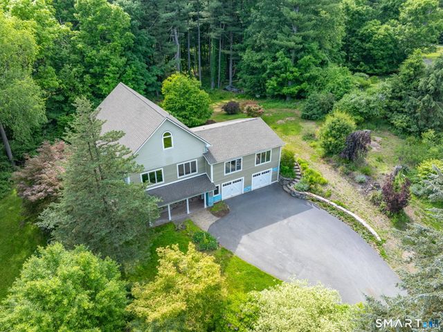 13 Windaway Road, Bethel, CT 06801
