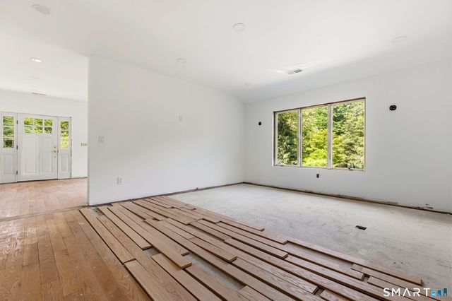 13 Windaway Road, Bethel, CT 06801