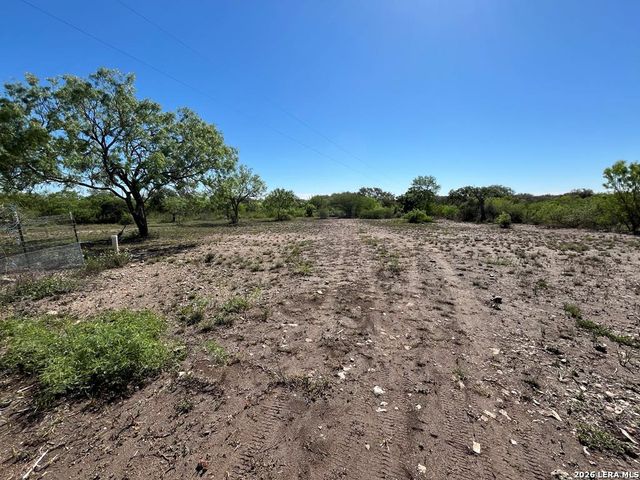 247 PR 4550, Hondo, TX 78861