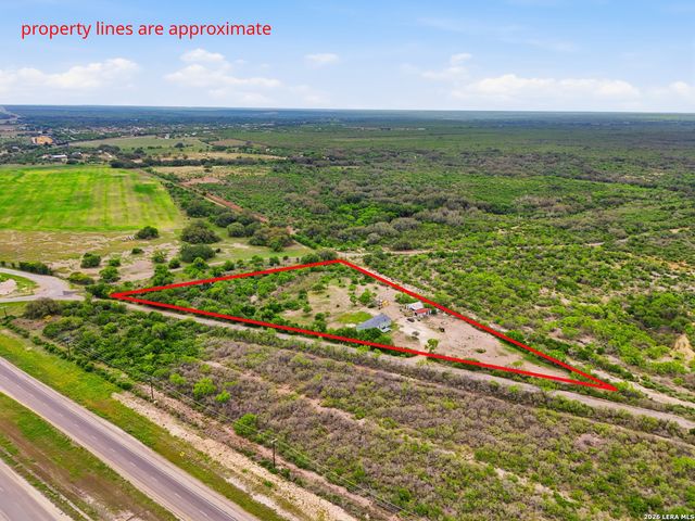 247 PR 4550, Hondo, TX 78861