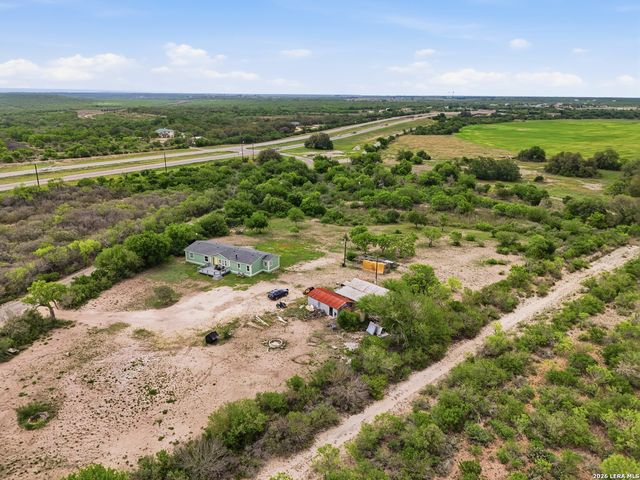 247 PR 4550, Hondo, TX 78861