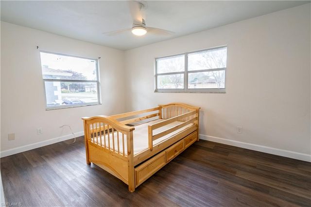 4811 Zana DR, Fort Myers, FL 33905