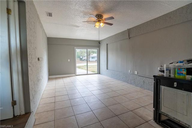 4811 Zana DR, Fort Myers, FL 33905