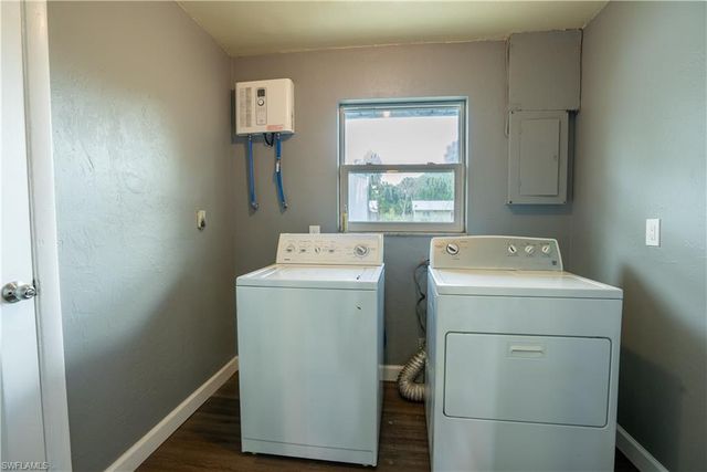 4811 Zana DR, Fort Myers, FL 33905