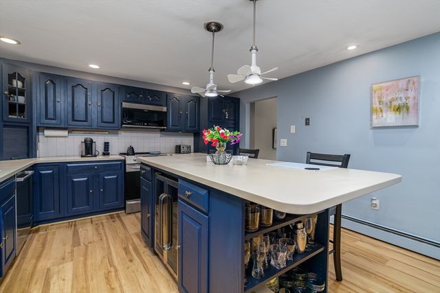 59 Hudson St, Leominster, MA 01453