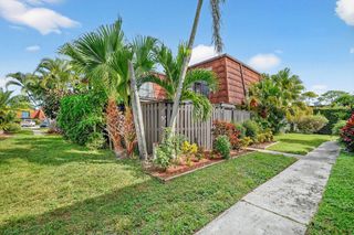 2173 White Pine Circle D, Greenacres, FL 33415