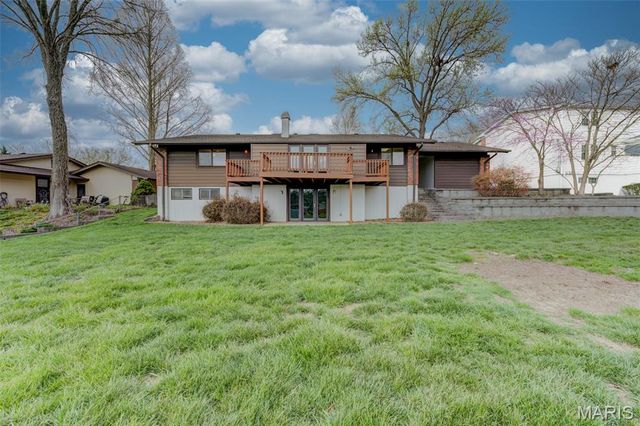 1946 Burlewood Drive, St Louis, MO 63146