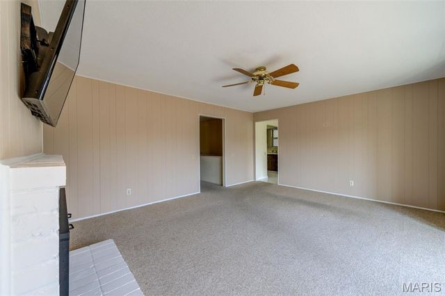 1946 Burlewood Drive, St Louis, MO 63146