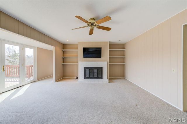 1946 Burlewood Drive, St Louis, MO 63146