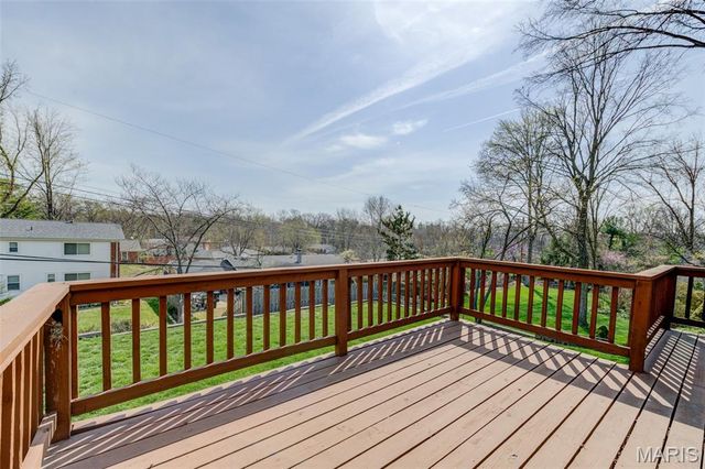 1946 Burlewood Drive, St Louis, MO 63146