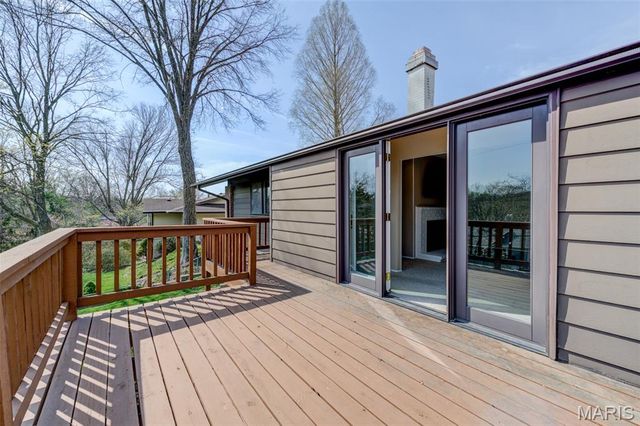 1946 Burlewood Drive, St Louis, MO 63146