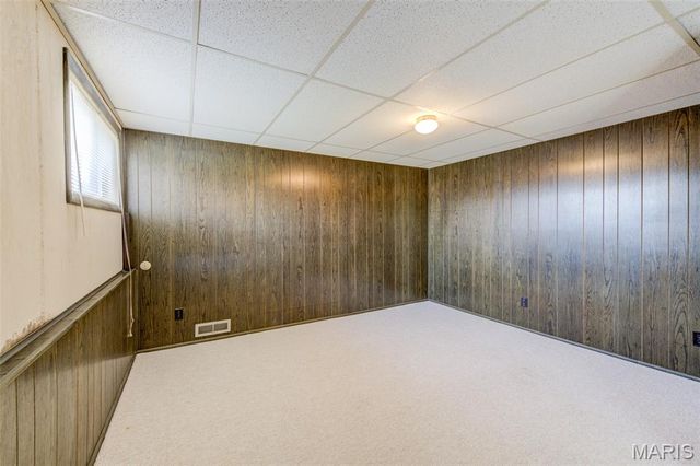 1946 Burlewood Drive, St Louis, MO 63146