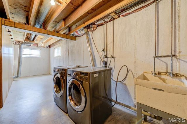 1946 Burlewood Drive, St Louis, MO 63146