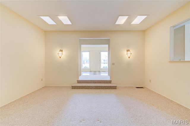 1946 Burlewood Drive, St Louis, MO 63146