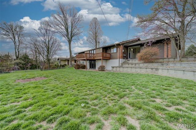 1946 Burlewood Drive, St Louis, MO 63146