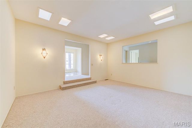 1946 Burlewood Drive, St Louis, MO 63146