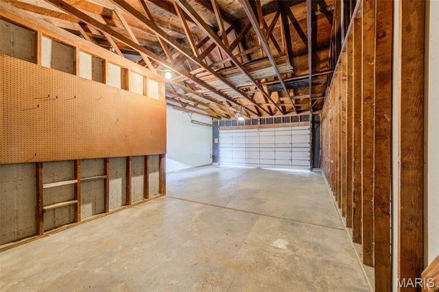 1946 Burlewood Drive, St Louis, MO 63146