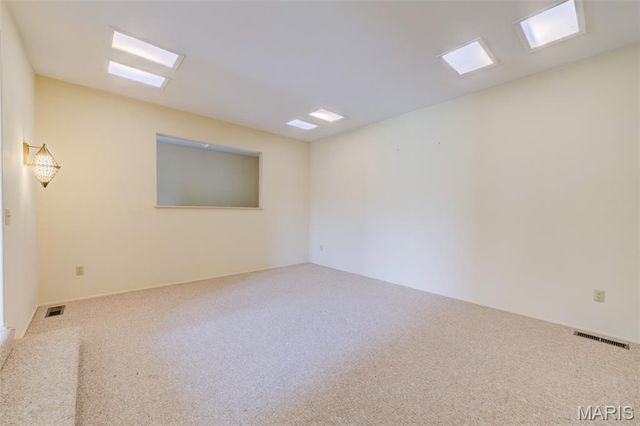 1946 Burlewood Drive, St Louis, MO 63146