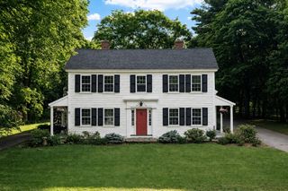 15 Elm Street, Boxford, MA 01921