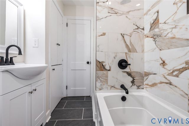 3428 Ryburn Rd, Richmond, VA 23234