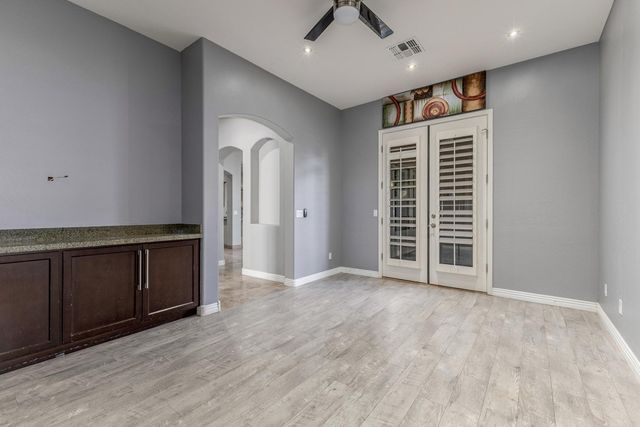 27414 N 22nd Lane, Phoenix, AZ 85085