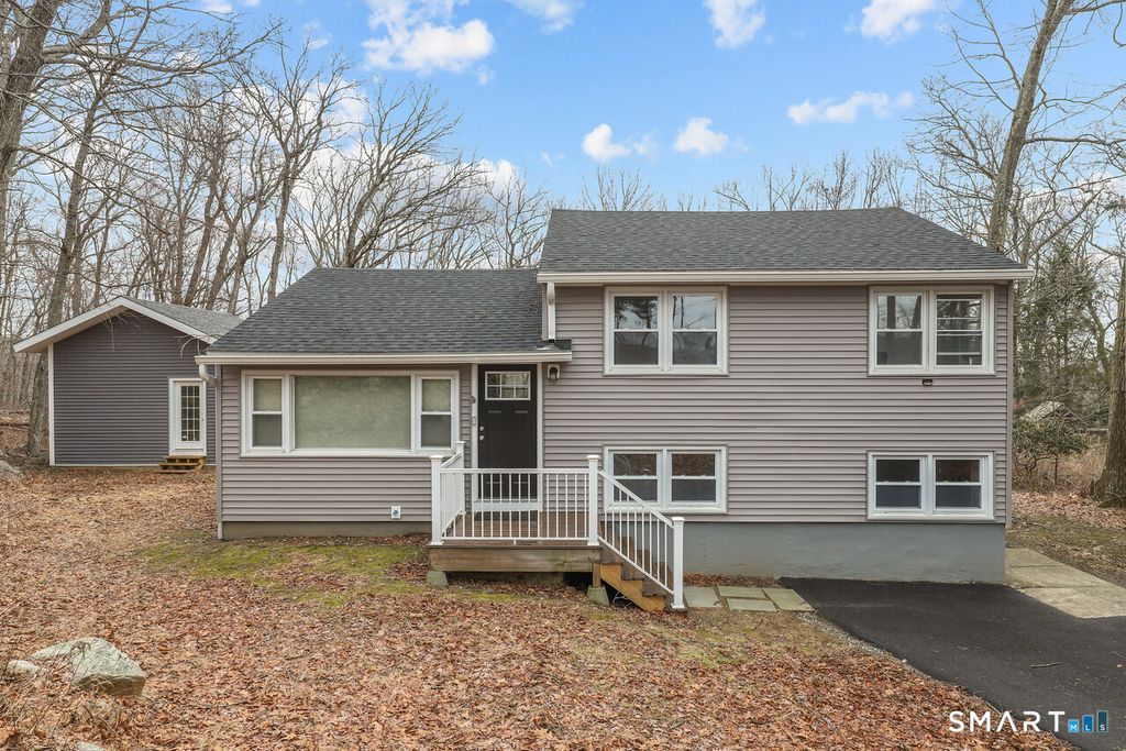 30 Birchwood Road, Monroe, CT 06468
