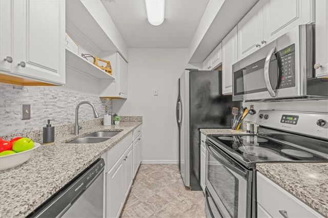 1803 Sechrist CT, Virginia Beach, VA 23454