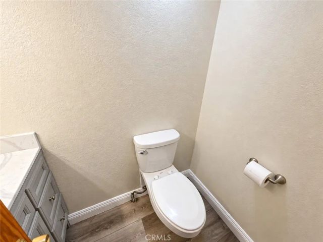 17055 Rayen, Sherwood Forest, CA 91325