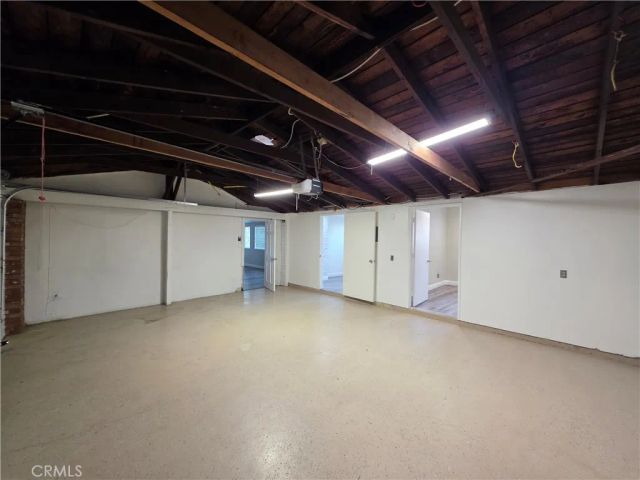 17055 Rayen, Sherwood Forest, CA 91325