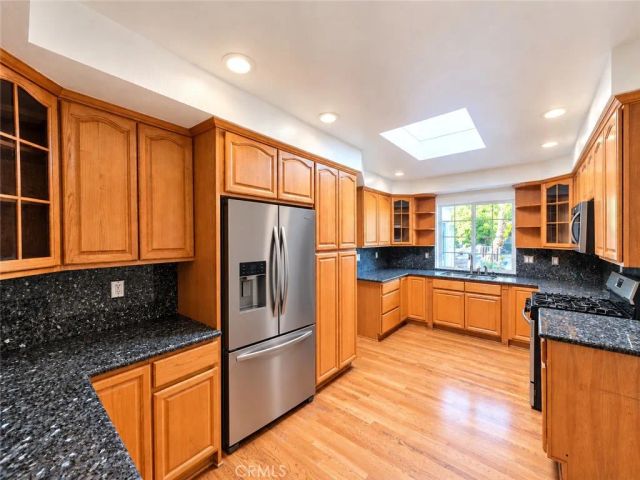 17055 Rayen, Sherwood Forest, CA 91325