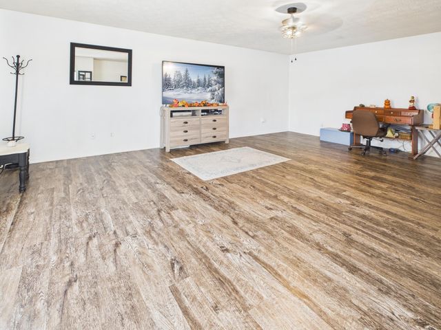 509 Sharon Court, South Point, OH 45680