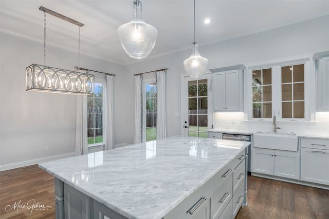 2116 Old Grove Circle, Shreveport, LA 71106