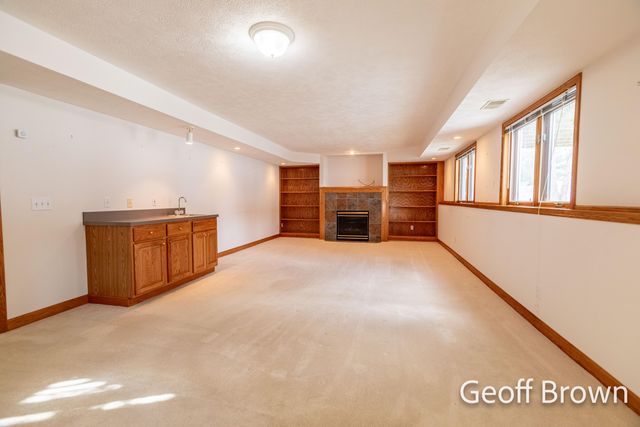 6188 Heath Cross Drive, Georgetown Twp, MI 49426