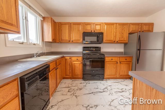 6188 Heath Cross Drive, Georgetown Twp, MI 49426