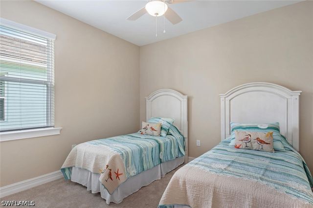 14586 Tropical DR, Naples, FL 34114