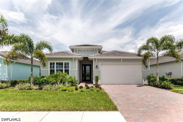 14586 Tropical DR, Naples, FL 34114