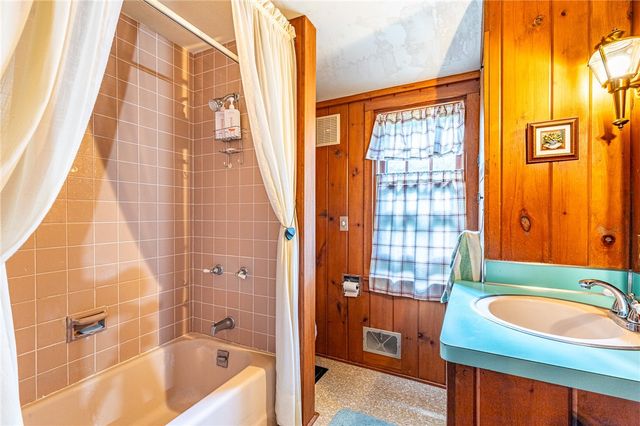 415 Warren Avenue, Brighton, NY 14618