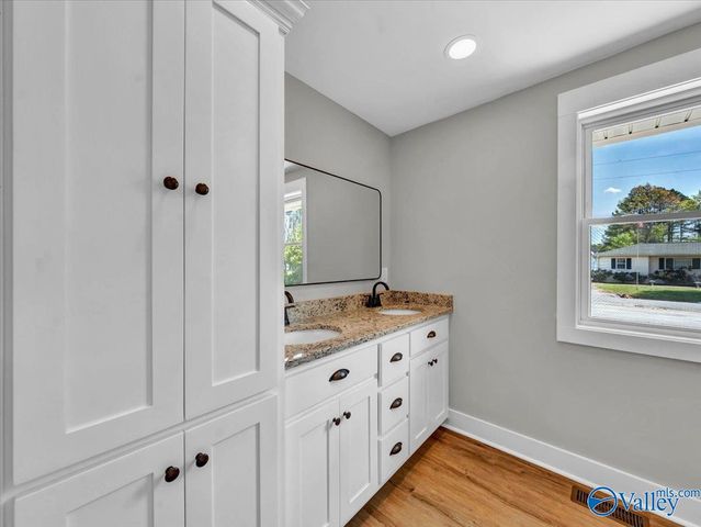 156 Sam Maples Road, New Hope, AL 35760