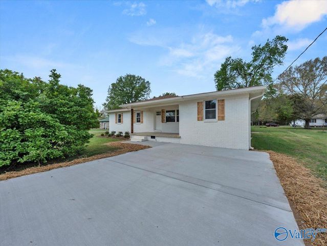 156 Sam Maples Road, New Hope, AL 35760