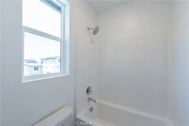 136 Seep, Irvine, CA 92618