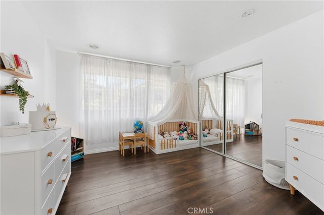 7321 Vassar, Canoga Park, CA 91303
